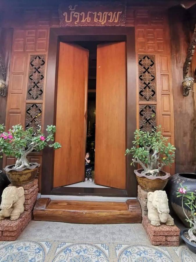 Baanthep Antique Homestay Phrae Ngoại thất bức ảnh