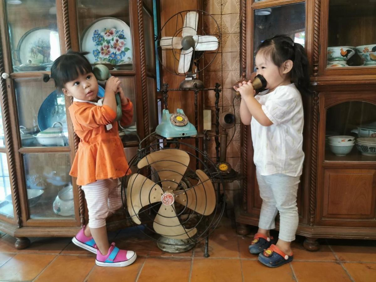 Baanthep Antique Homestay Phrae Ngoại thất bức ảnh