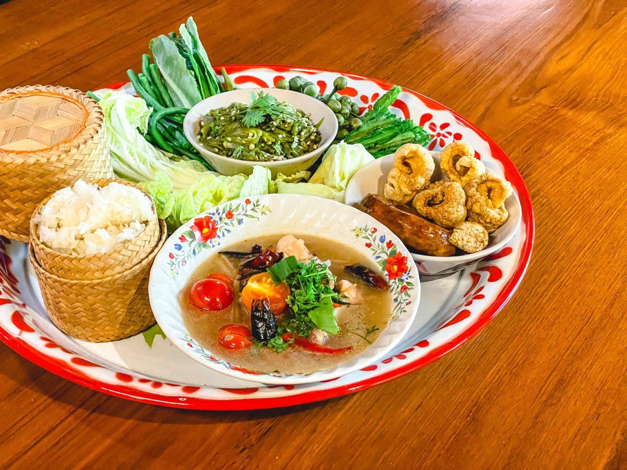 Baanthep Antique Homestay Phrae Ngoại thất bức ảnh