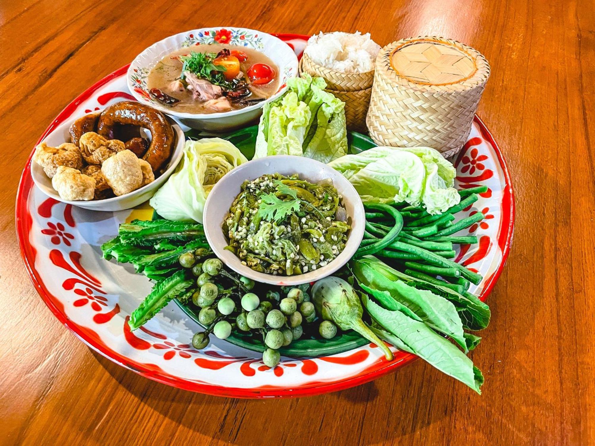 Baanthep Antique Homestay Phrae Ngoại thất bức ảnh