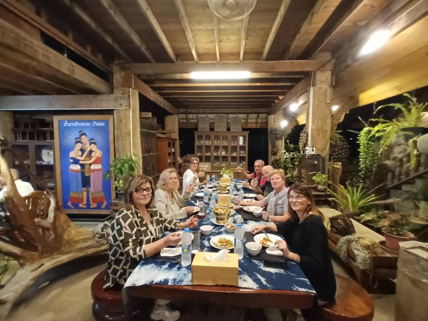 Baanthep Antique Homestay Phrae Ngoại thất bức ảnh