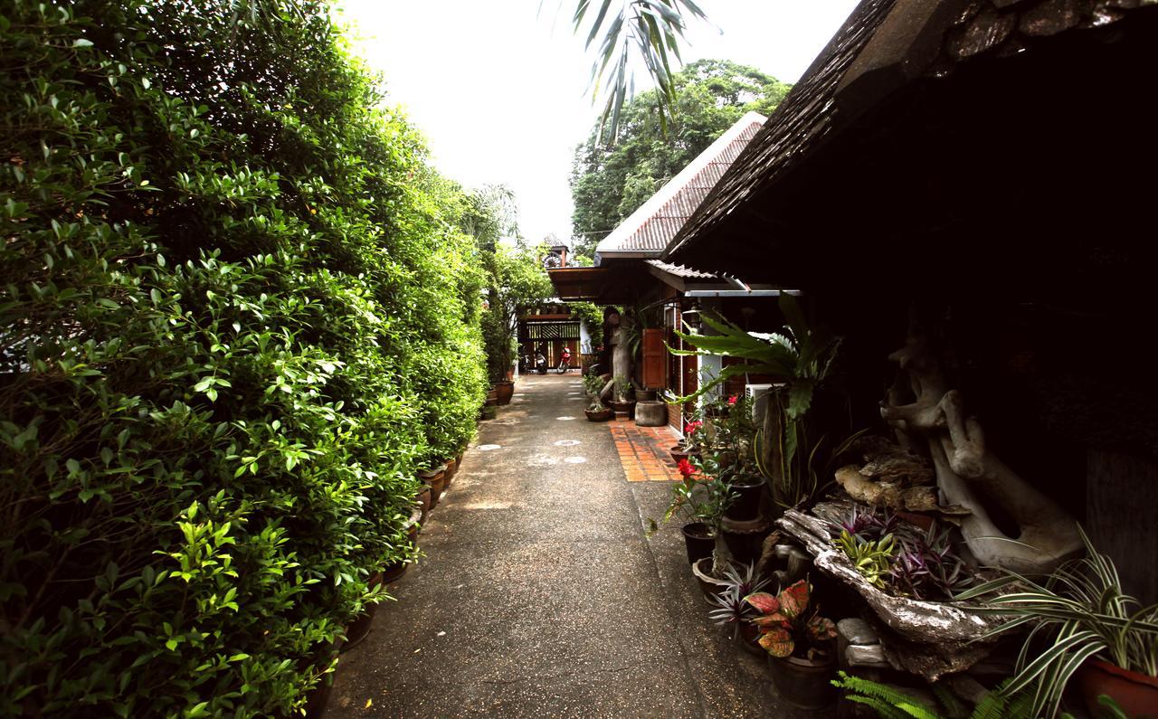 Baanthep Antique Homestay Phrae Ngoại thất bức ảnh